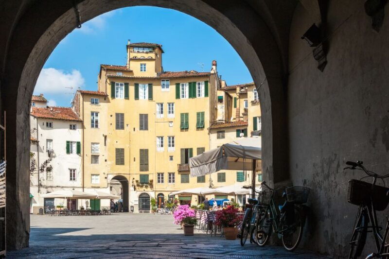 lucca-private-guided-walking-tour