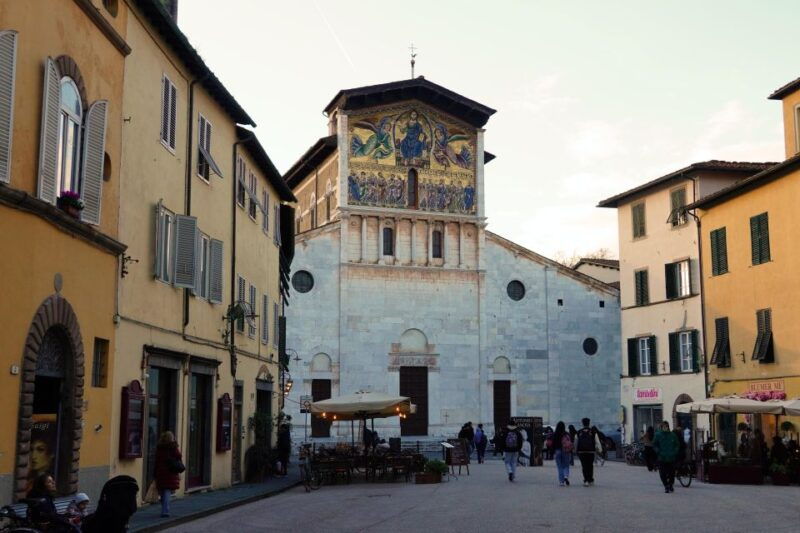lucca-private-tour-of-the-center-san-martino-and-san-frediano