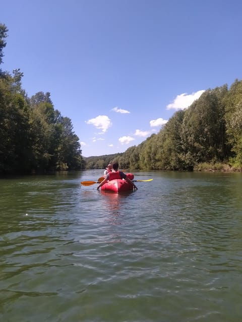 lucca-soft-excursion-in-canoe
