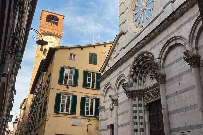 lucca-walking-to-discover-the-city-of-100-churches-2