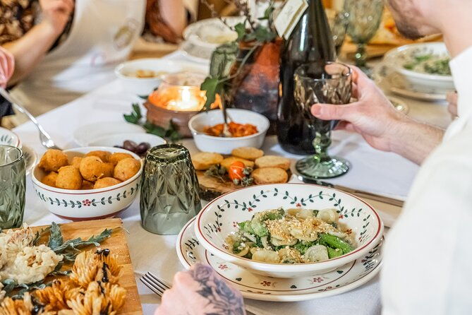 lucca-walking-tour-traditional-cooking-class-with-wine