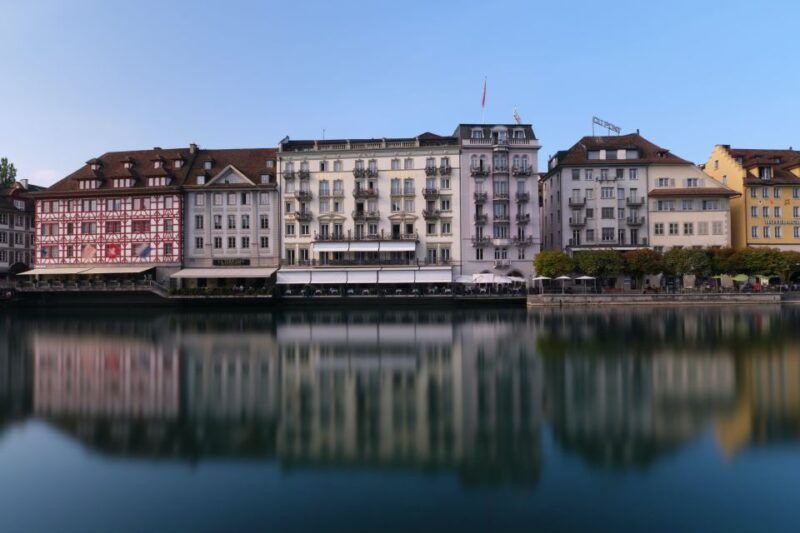 Lucerne: Express Walk with a Local in 60 minutes - Key Points