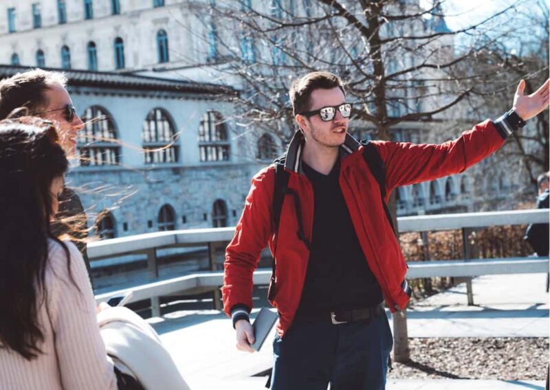 Lucerne Hidden Gems: Small Group Guided Walking Tour - Key Points