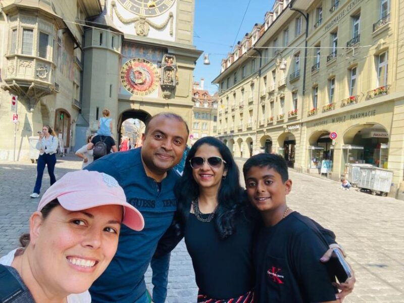 Lucerne: Private Walking Tour with Panoramic Yacht Cruise - The Walking Tour: Highlights and Limitations