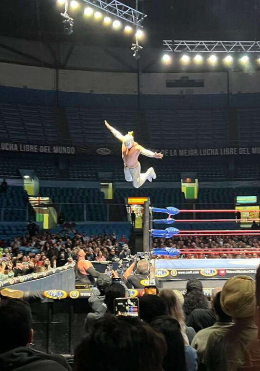 lucha-libre-tacos-and-dance