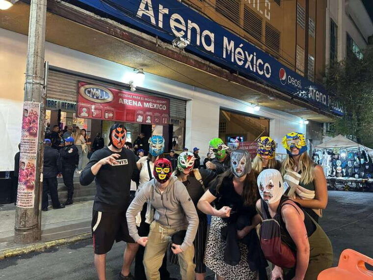 lucha-libre-tacos-and-dance