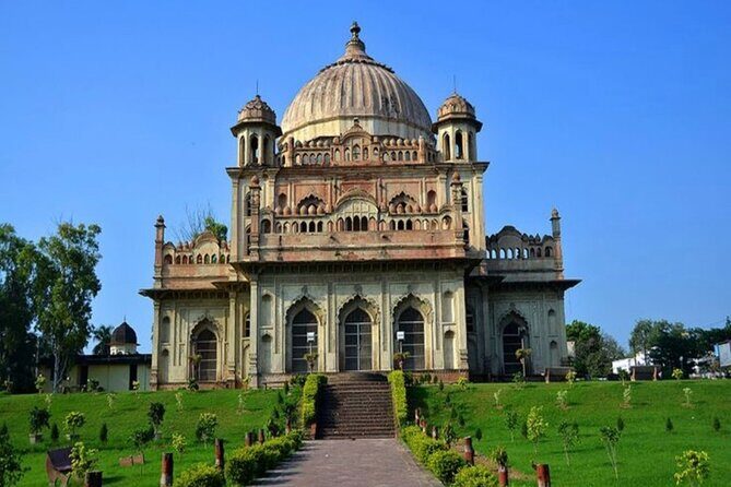 Lucknow: Cultural Walking Tour with Local Snacks (Guided Tour) - An In-Depth Look at the Lucknow Cultural Walking Tour
