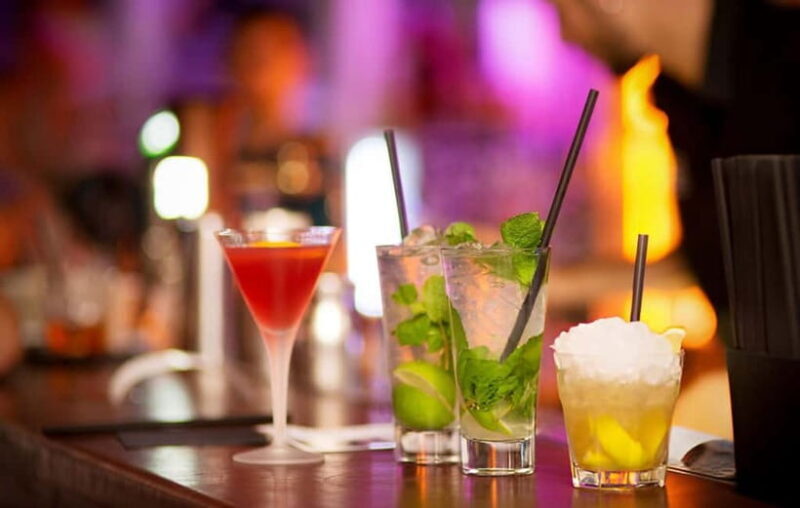 Lucknow: Guided Pub Hopping Experience with a local - Exploring the Night: What to Expect from the Lucknow Pub Crawl