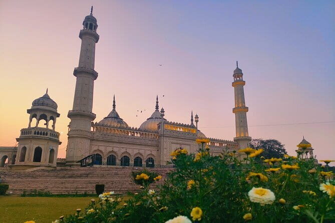 Lucknow Heritage Car Tour Explore Iconic Nawabi Imambaras - Key Points