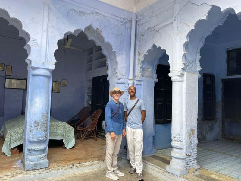 Lucknow: Heritage Walking Tour with Refreshments - An Overview of the Heritage and Food Experience