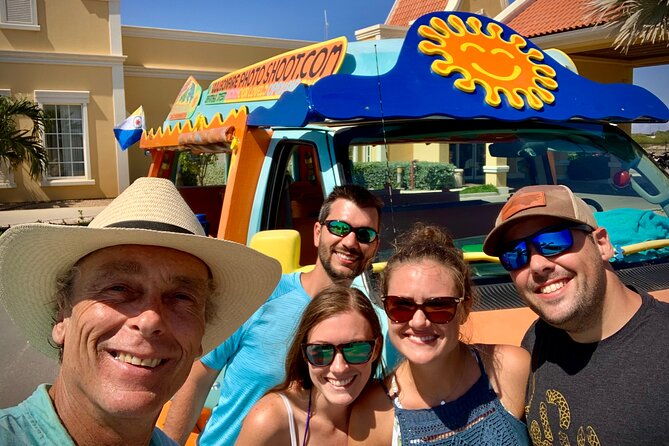 lucs-private-group-bonaire-open-bus-tour