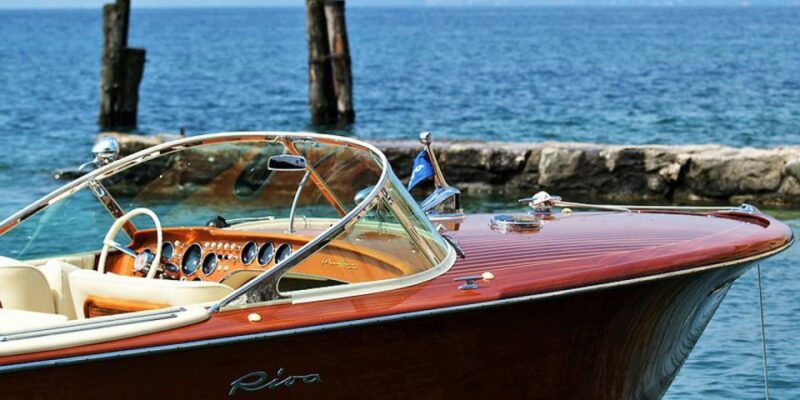 lugana-wine-tour-with-private-panoramic-boat-on-lake-garda