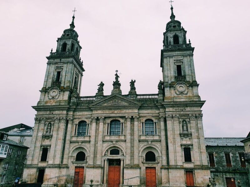 lugo-private-guided-walking-tour