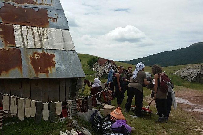 lukomir-nomad-village-hiking-tour-private-trip