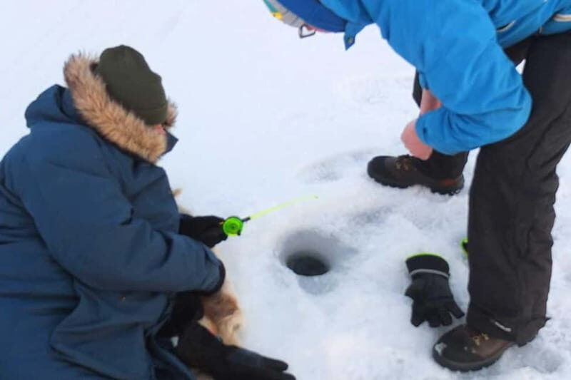 Lulea: Ice Fishing Tour in the heart of the city with Guide - An In-Depth Look at the Ice Fishing Tour near Luleå