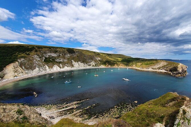 lulworth-cove-durdle-door-mini-coach-tour-from-bournemouth