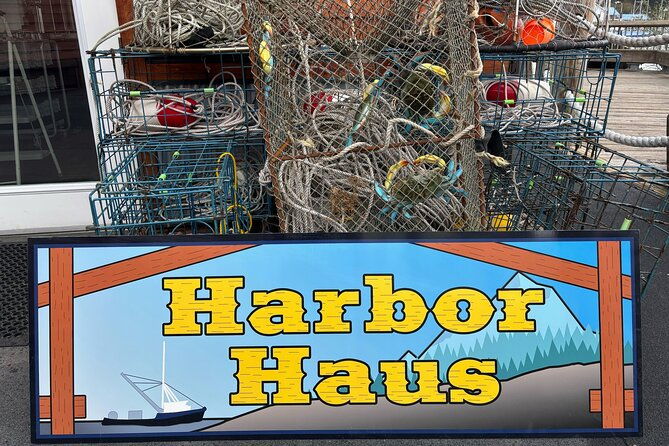 lumberjack-show-and-harbor-haus-crab-feast
