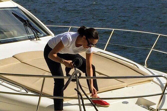 lunch-and-wine-tasting-in-the-douro-valley-region