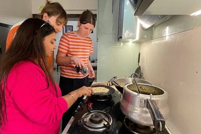 Lunch/Dinner and Cooking Class with a Local Family (3-4 hours) - A Taste of Culture: Cooking with a Local Family in Amritsar