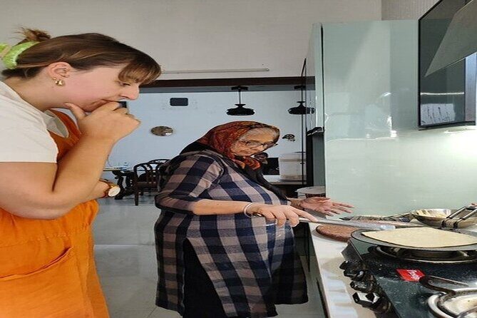 Lunch/Dinner and Cooking Class with a Local Family (3-4 hours) - FAQ