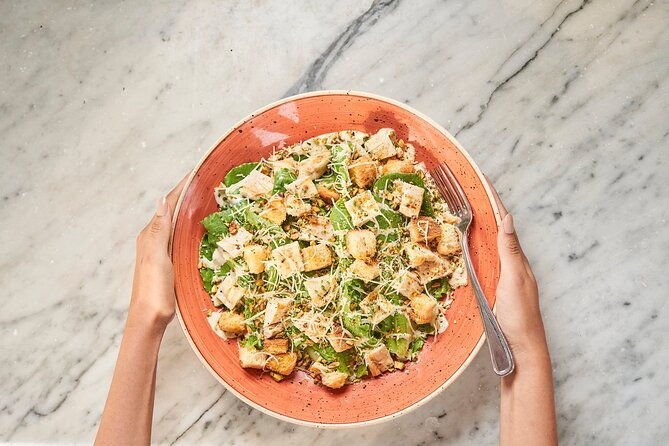 lunch-menu-at-mangos-larcomar-restaurant