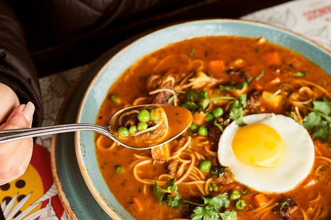 lunch-menu-at-mangos-larcomar-restaurant