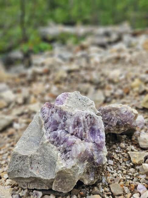 Luosto: Private Amethyst Mine Tour with Arctic Guide - The Mining Experience: Digging for Your Own Amethysts