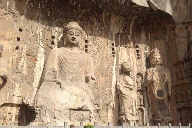 Luoyang Highlights Day Trip of Longmen Grottoes and Shaolin Temple - Detailed Review of the Luoyang Highlights Day Trip