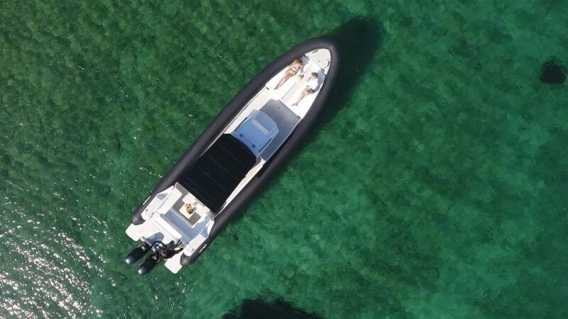 lux-semi-private-or-private-power-boat-tour-to-kleftiko
