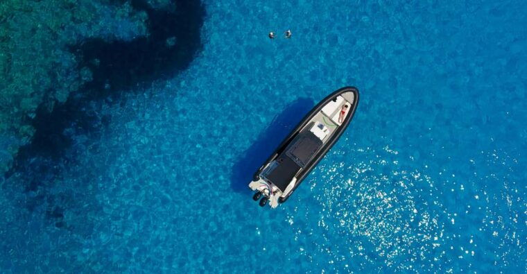 lux-semi-private-or-private-power-boat-tour-to-kleftiko