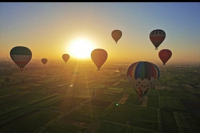 Luxor: 2 Days West and East Bank, Felucca, Balloon, and lunch - FAQ