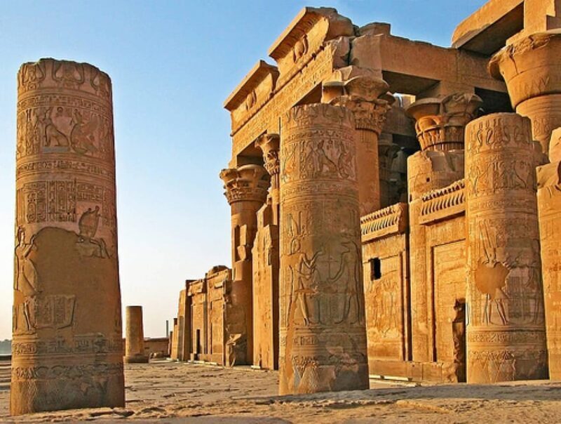 Luxor Day Tour Visit Edfu and Kom Ombo With Transfers - Practical Tips for the Trip