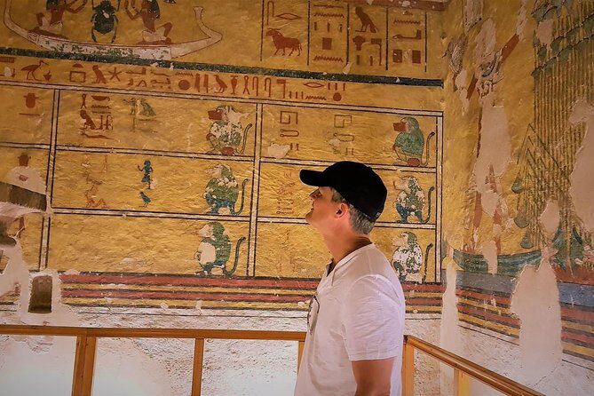 Luxor Full Day Explore West Bank Valley of the Kings and Queens with Habu temple - Key Points
