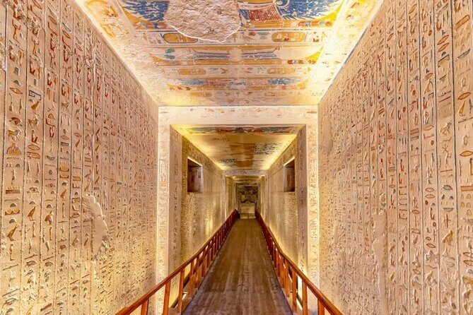 Luxor Private tour from Marsa alam by private car - Lunch and the Temple of Karnak