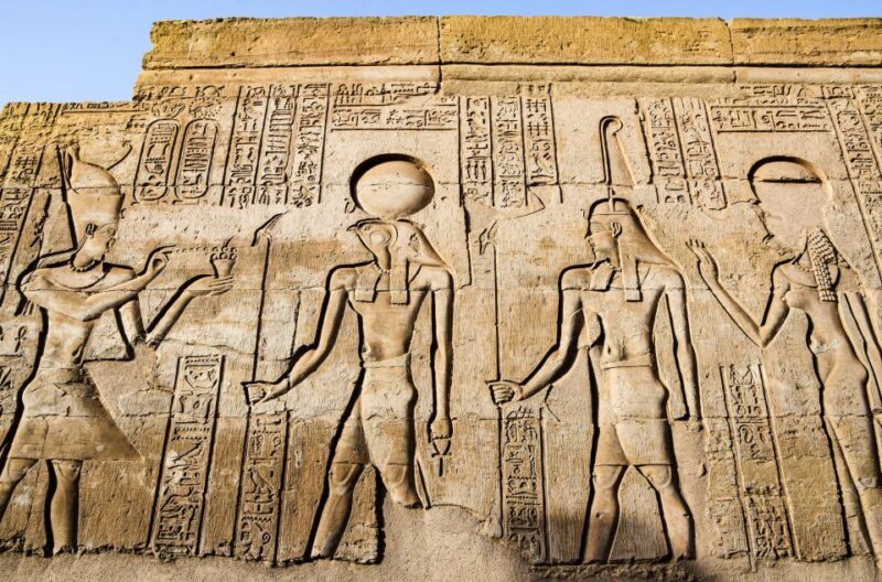 Luxor: Valley of Kings, Hatshepsut & Karnak Light Show Tour - FAQ