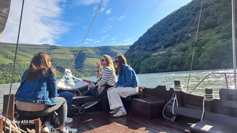 Luxurious Daytrip Lisbon to Douro Valley with Optional Stops - Discover Portugal’s Charm: Luxurious Daytrip from Lisbon to Douro Valley