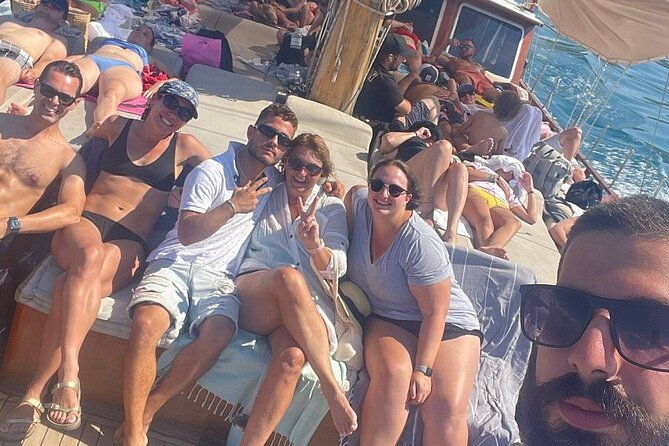 luxury-5-hour-cruise-swim-stop-gourmet-lunch