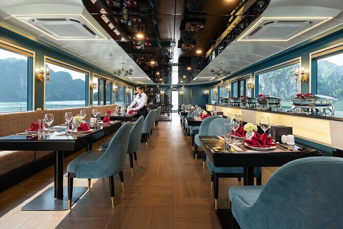 Luxury 5 Star Day Cruise Local Cuisine Jacuzzi and Sunset Party - Practical Details & Tips