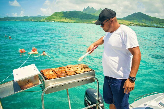 Luxury All-Inclusive Catamaran Cruise to Ile aux Cerfs and GRSE Waterfall - Setting Sail in Style: The Experience Overview