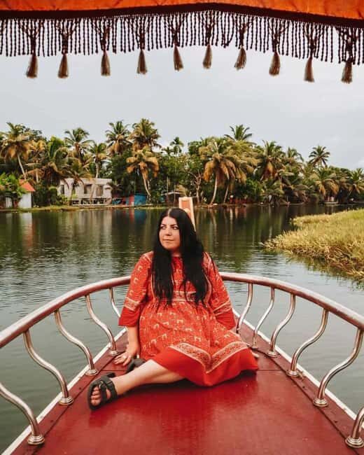 Luxury Backwater Cruise One-Day Private Tour from Kochi - Key Points