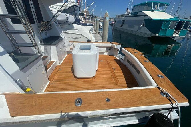luxury-bay-or-sunset-yacht-cruise-in-san-diego