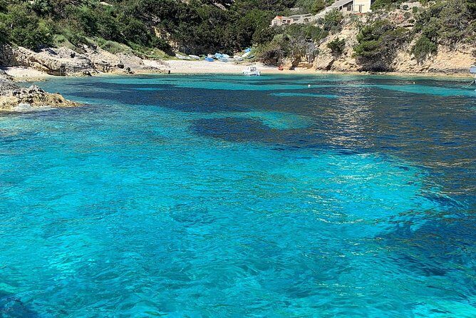 Luxury Blue Cave & 5 Islands Tour from Split - An In-Depth Review of the Tour