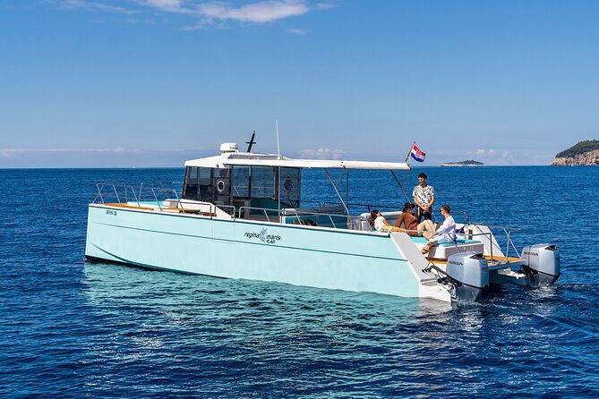 luxury-blue-cave-and-elafiti-islands-small-group-tour