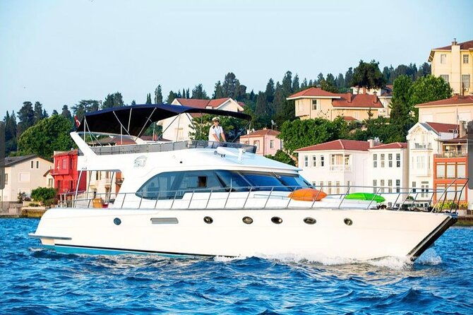 luxury-boat-tour-in-bosphorus-with-hotel-transfers