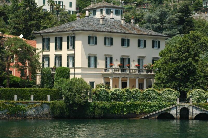 luxury-boat-tour-on-lake-como-2