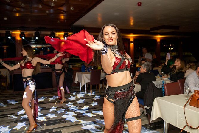 luxury-bosphorus-cruise-dinner-in-istanbul-turkis-night-show