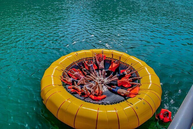 Luxury Catamaran Cruise 5 Star Halong and Lan Ha Bay Adventure - FAQ