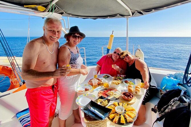 luxury-catamaran-shared-sailing-experience