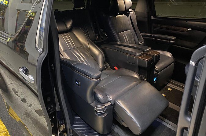 Luxury Chartered Private Transfer from Taipei to Taoyuan Airport - FAQ