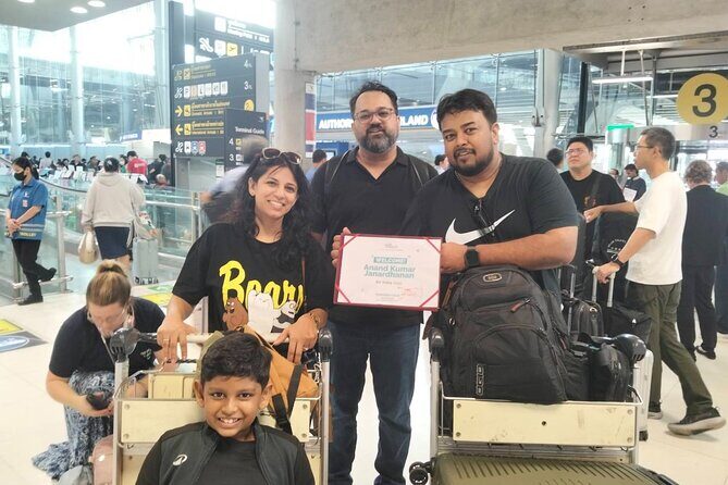 Luxury Chauffeured Van Charter - Bangkok - Exploring Bangkok’s Stops